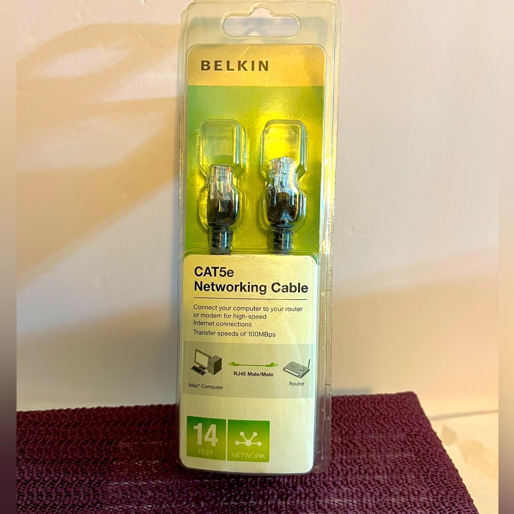 BELKIN‎ NIB CAT5e NETWORKING INTERNET 14FT CABLE